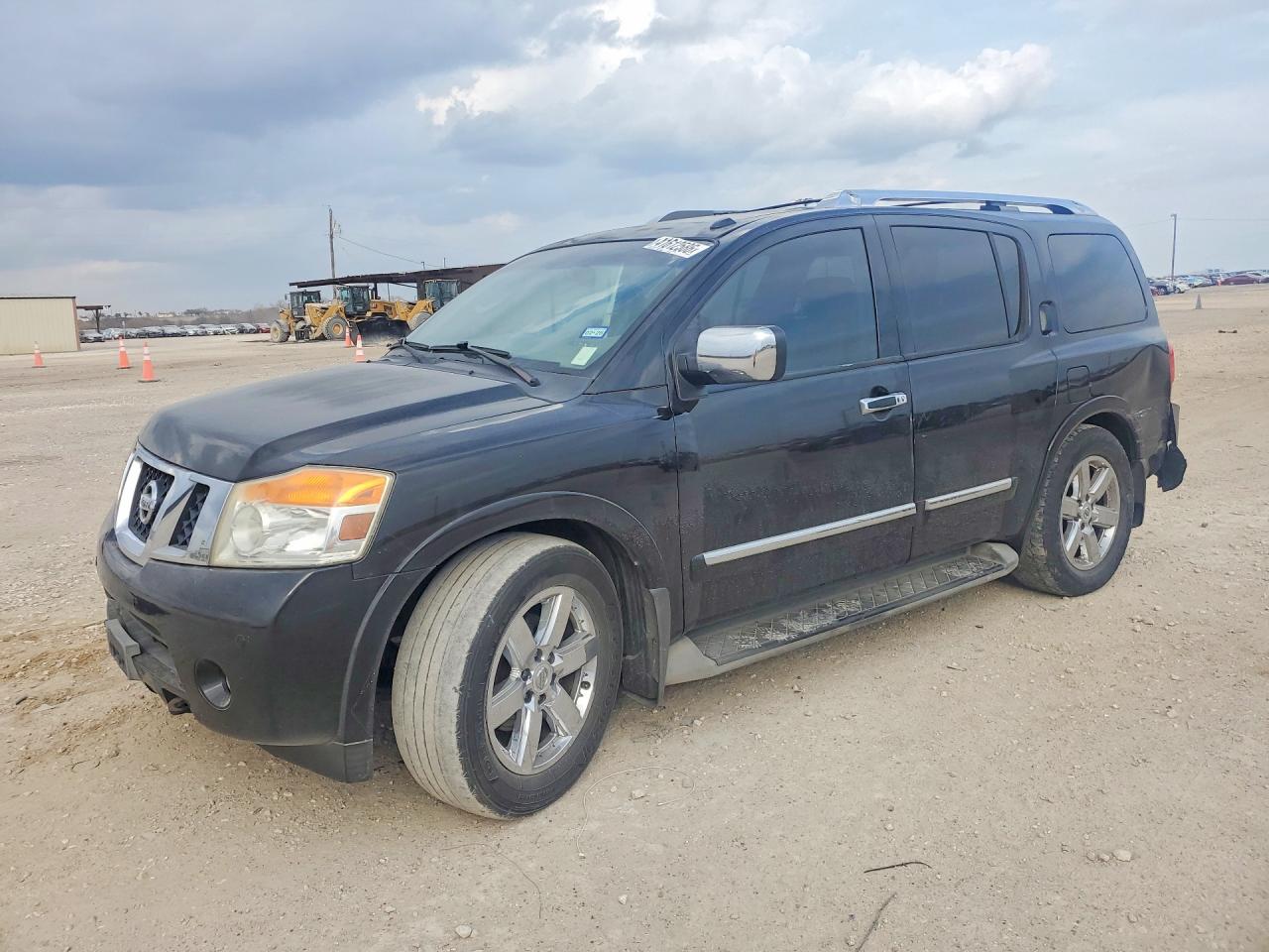 2011 Nissan Armada Platinum, VIN 5N1BA0NF4BN600119 — Rear end