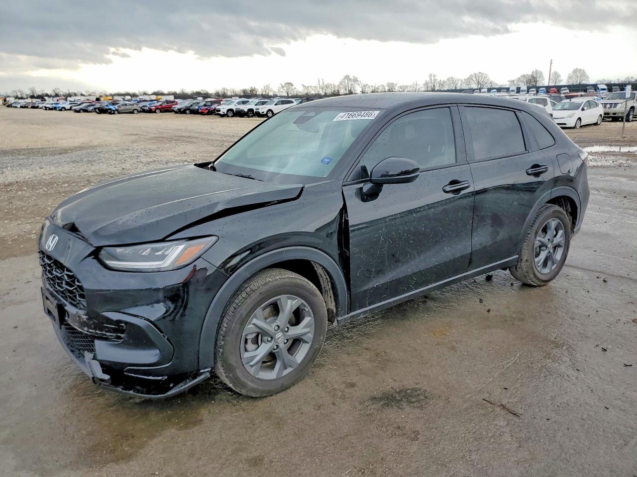 2026 Honda HR-V LX, VIN 3CZRZ1H31TM735177 — Front end