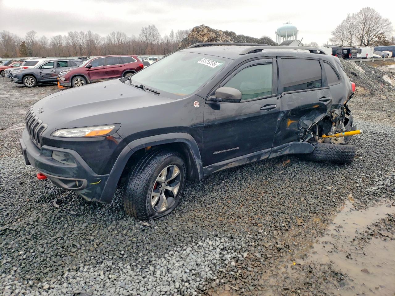 2014 Jeep Cherokee Trailhawk, VIN 1C4PJMBS8EW239642 — Бок