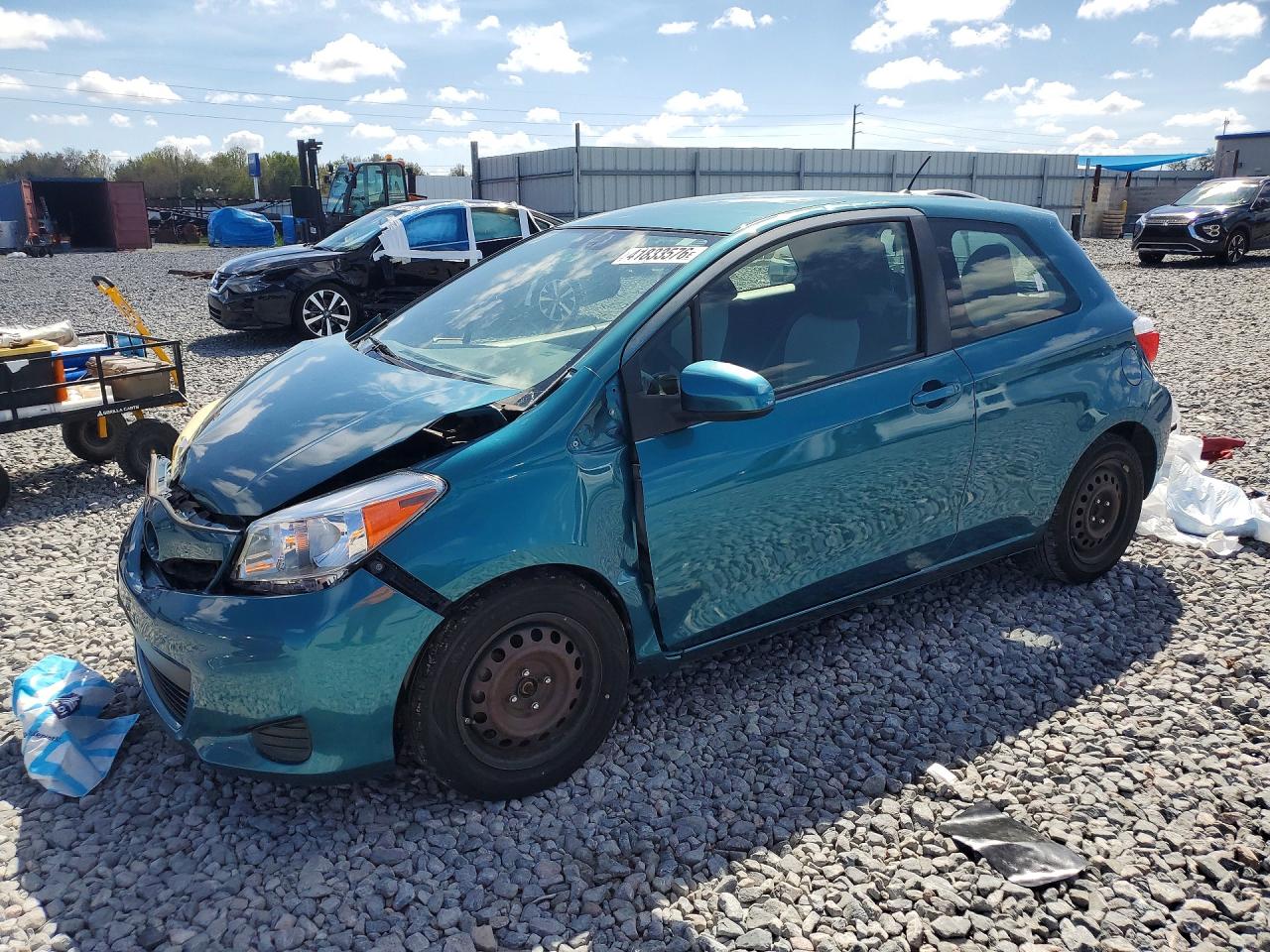 2012 Toyota Yaris L, VIN JTDJTUD37CD509264 — Front end