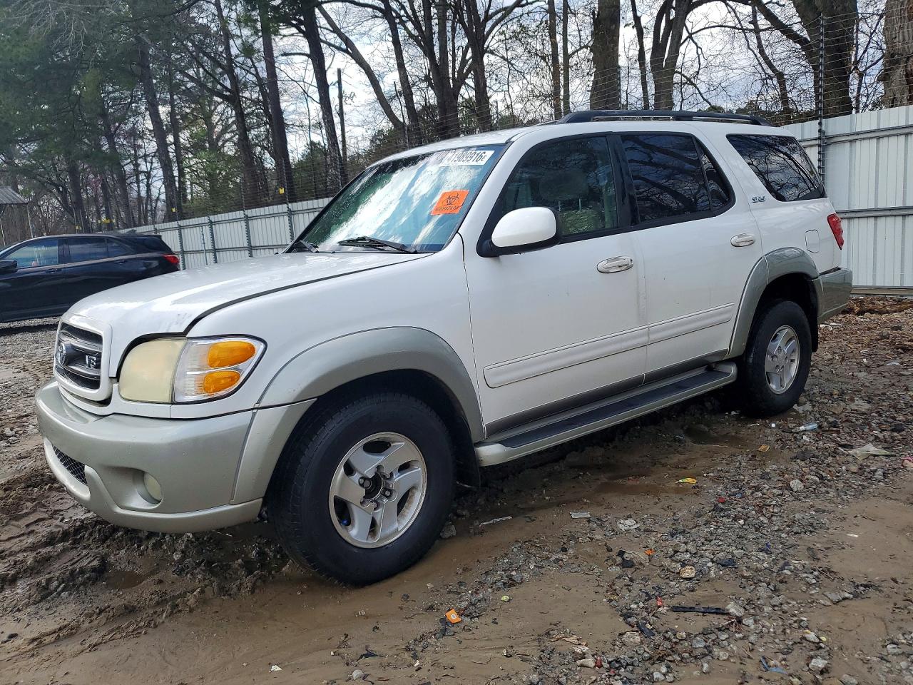 2003 Toyota Sequoia SR5, VIN 5TDZT34A13S187205 — Rear end