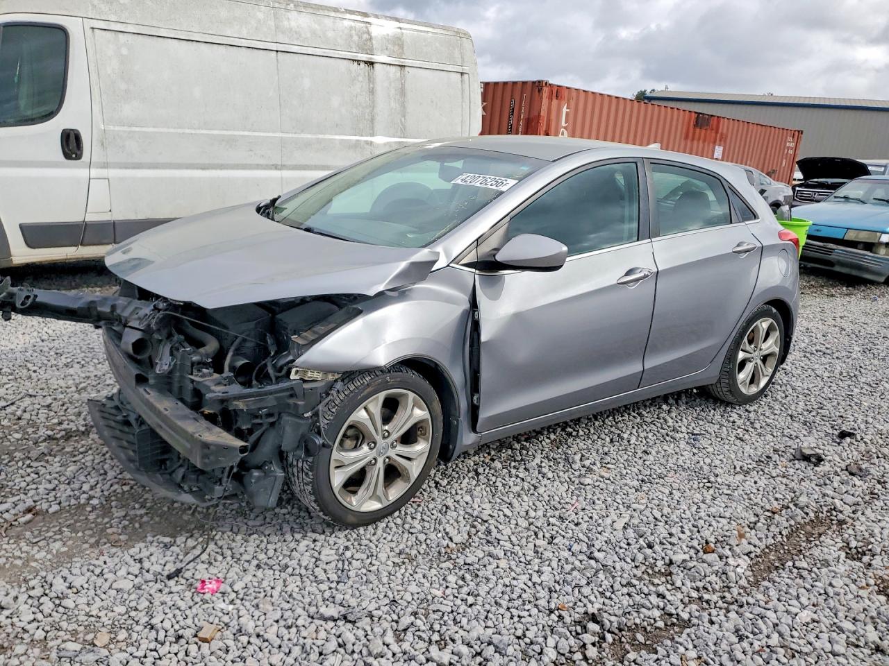 2013 Hyundai Elantra, VIN KMHD35LE6DU082808 — Перед