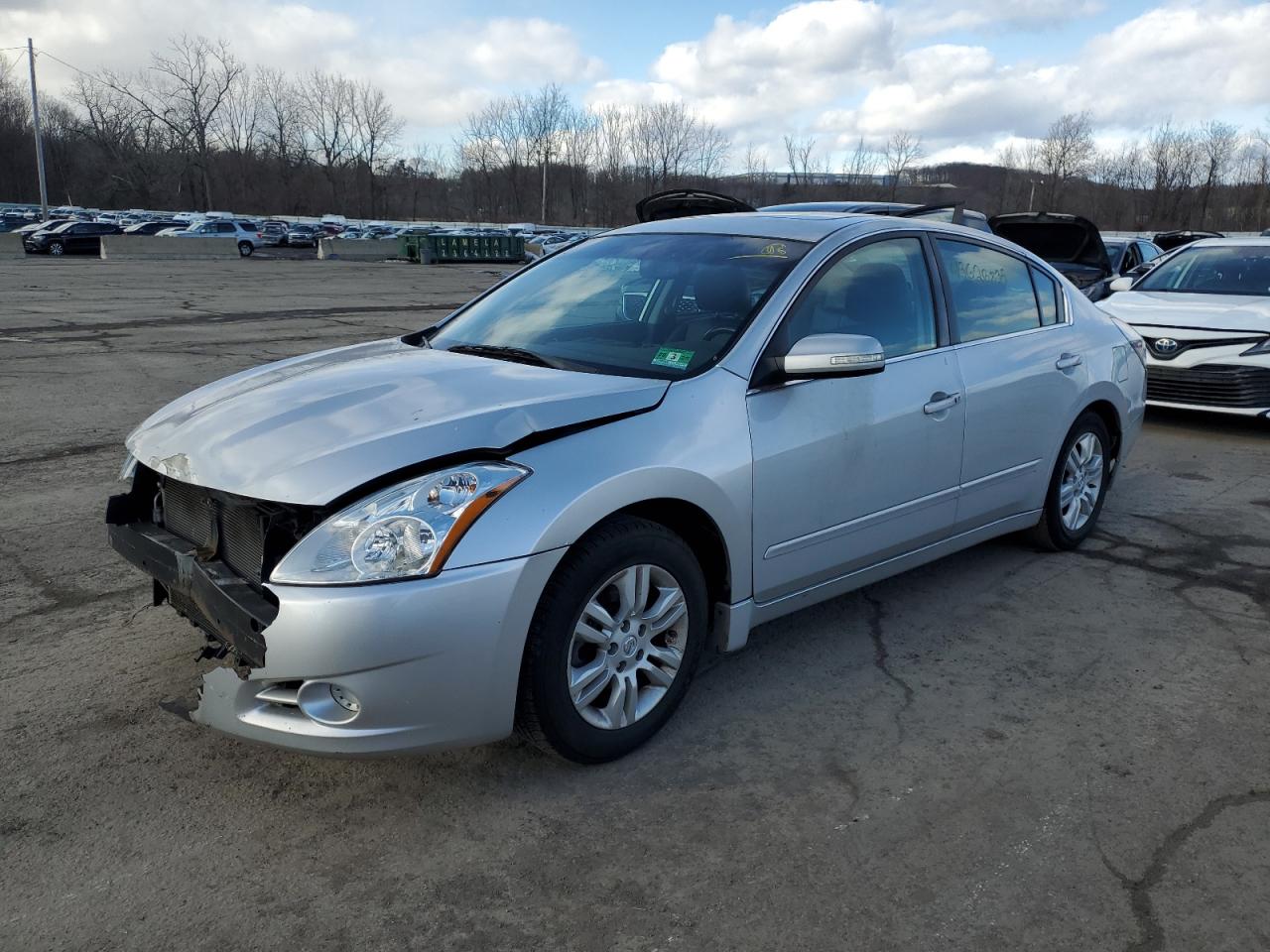 2011 Nissan Altima S, VIN 1N4AL2AP2BN407834 — Front end