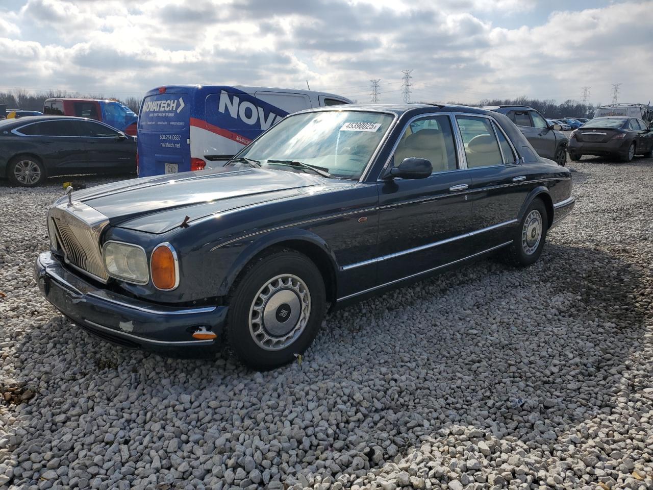 1999 Rolls-Royce Silver Seraph, VIN SCALA61E0XCX02794 — Перед