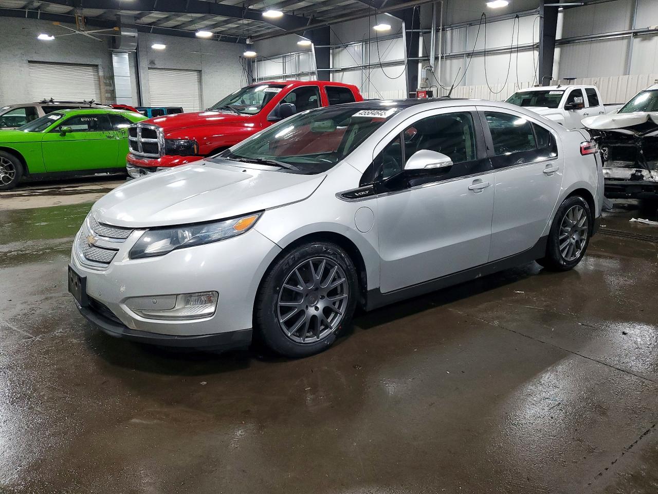 2011 Chevrolet Volt, VIN 1G1RC6E45BU103318 — Rear end