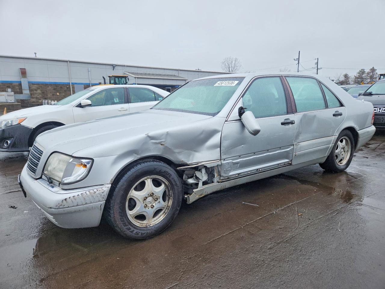 1997 Mercedes-Benz S 320/430/500, VIN WDBGA51G4VA359467 — Side