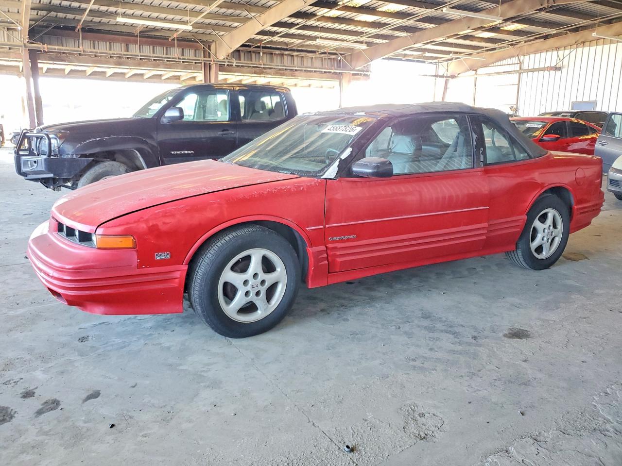 1993 Oldsmobile Cutlass Supreme, VIN 1G3WT34X1PD319517 — Мелкие вмятины и царапины