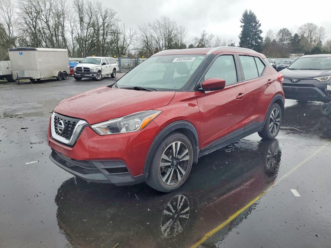 2018 Nissan Kicks SR, VIN 3N1CP5CU0JL517553 — Мелкие вмятины и царапины