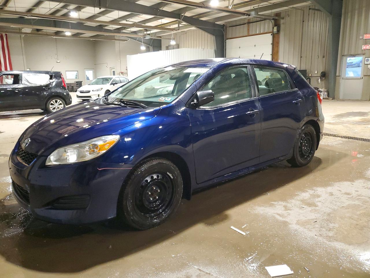 2012 Toyota Matrix L, VIN 2T1KU4EE4CC828748 — Rear end