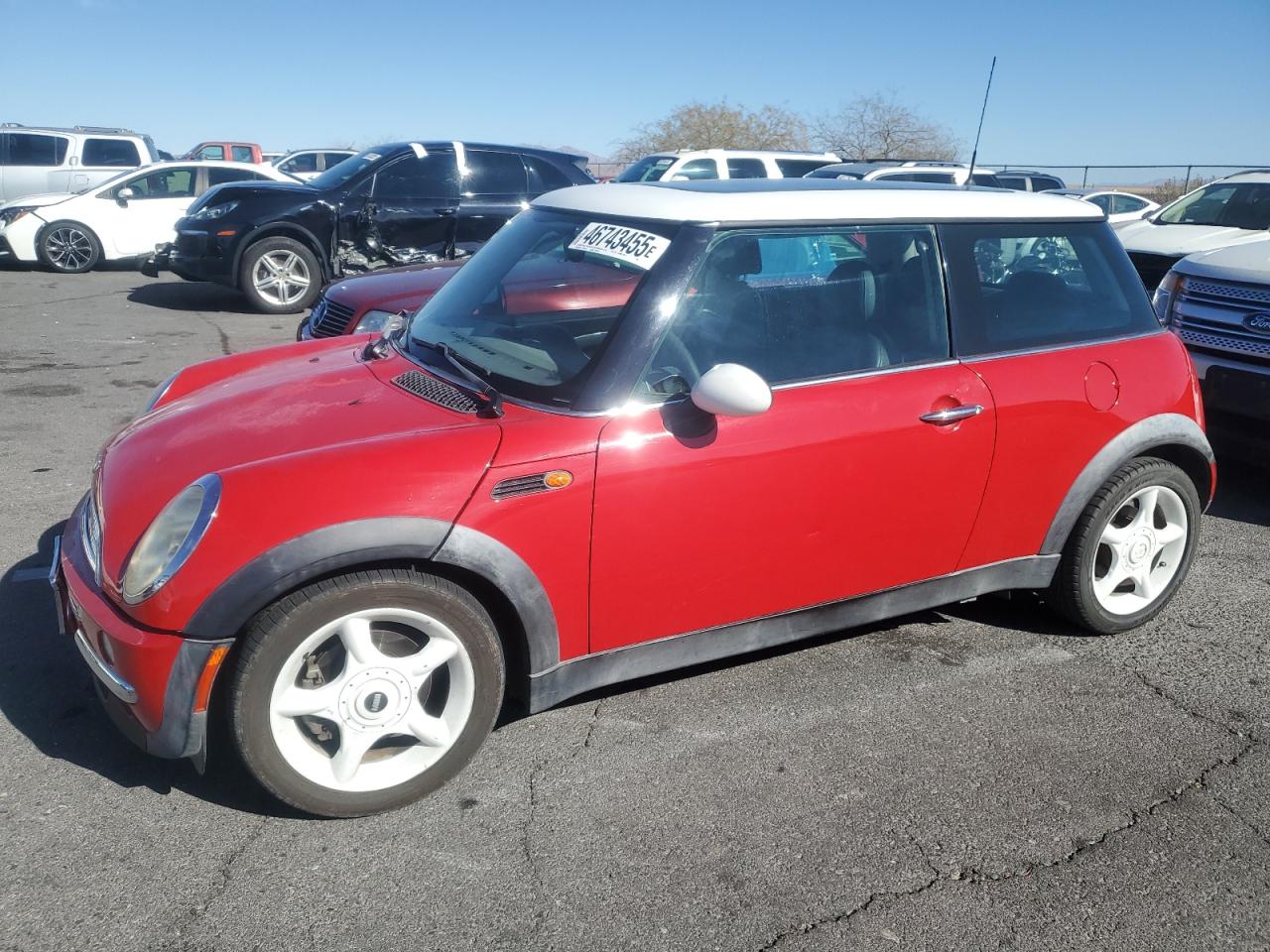 2002 MINI Hardtop, VIN WMWRC33492TC36548 — Minor dents and scratches