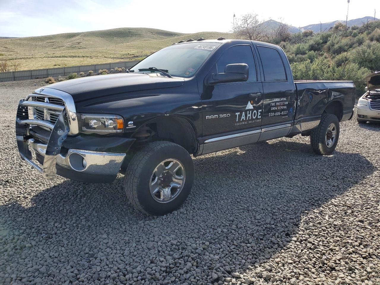 2004 Dodge 3500 ST, VIN 3D3LU38C04G114445 — Перед