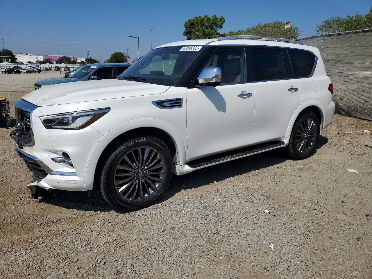 2022 Infiniti QX80 Sensory, VIN JN8AZ2BF8N9741897 — Engine fire