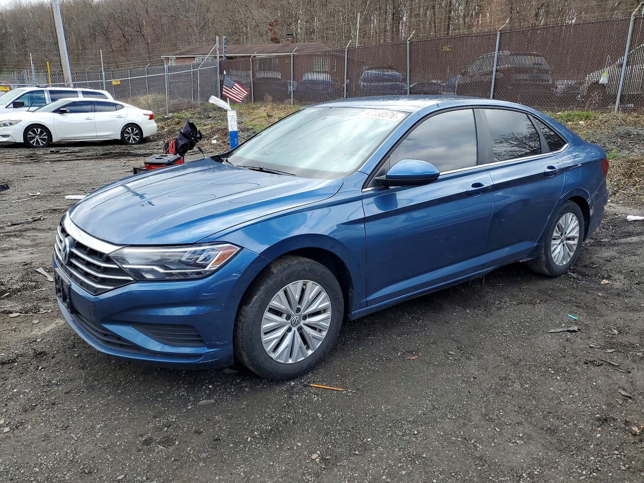 2020 Volkswagen Jetta S, VIN 3VWCB7BU1LM033345 — Бок