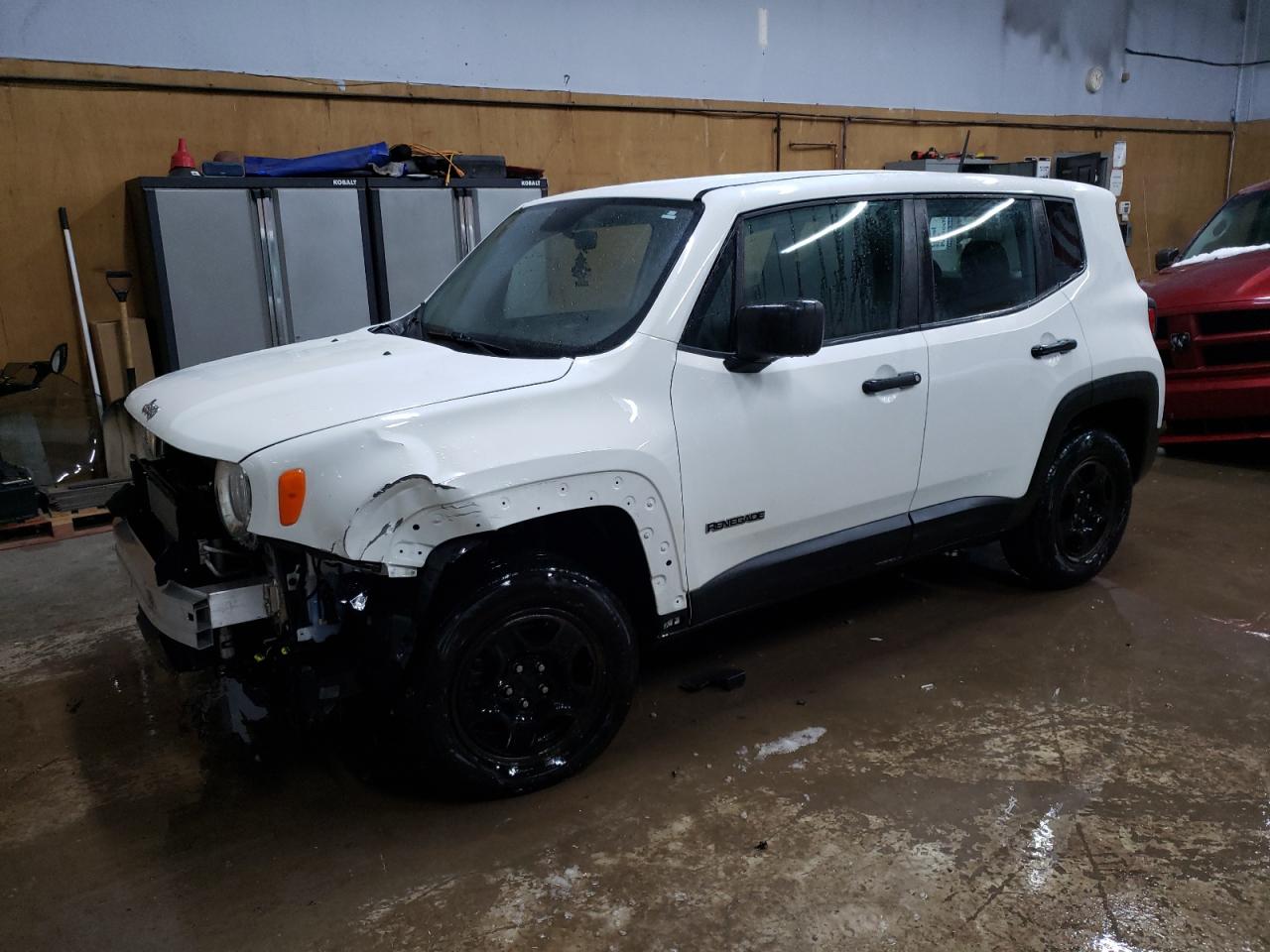 2018 Jeep Renegade Sport, VIN ZACCJBAB7JPH85344 — Перед