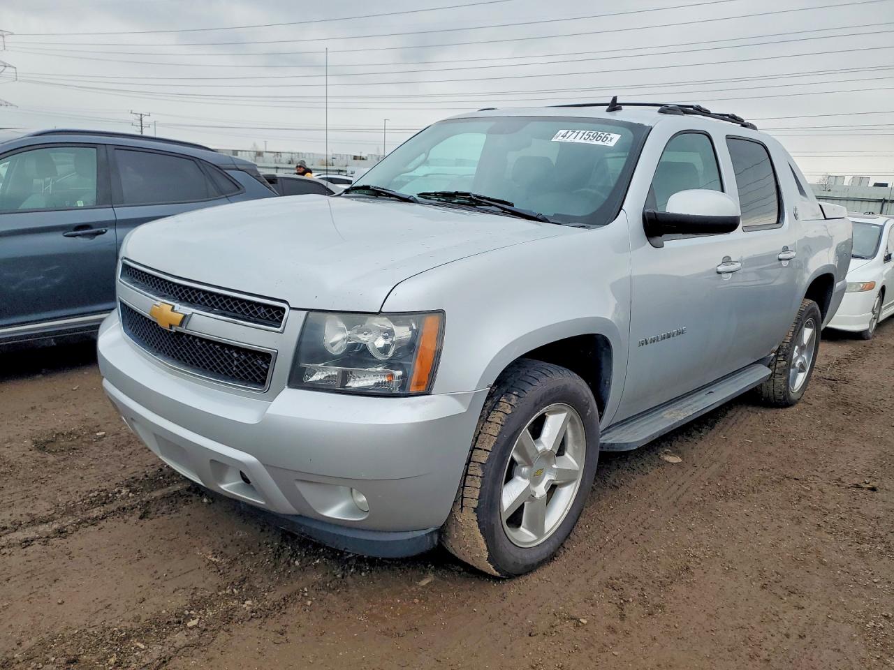 2013 Chevrolet Avalanche LT, VIN 3GNTKFE74DG296245 — Hail