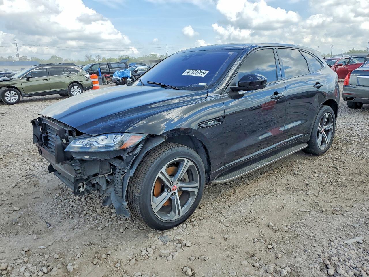 2018 Jaguar F-Pace 30t R-Sport, VIN SADCL2GX5JA294627 — Front end