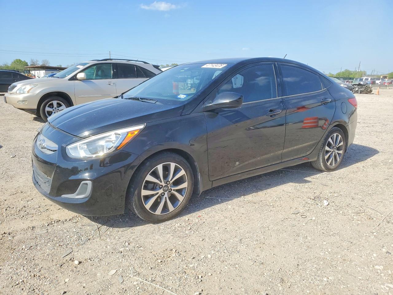 2017 Hyundai Accent SE, VIN KMHCT4AE3HU320774 — Front end