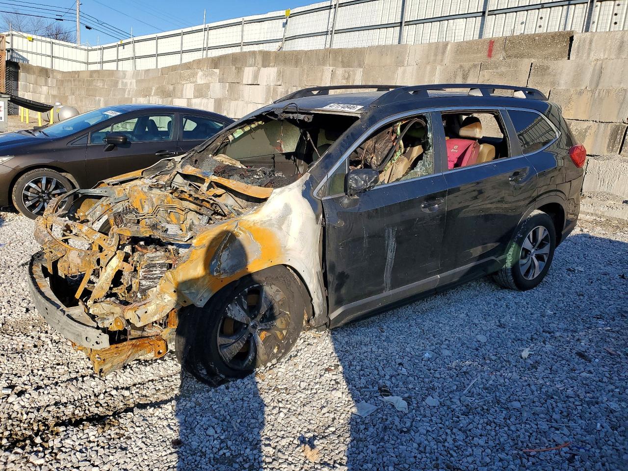 2019 Subaru Ascent Premium, VIN 4S4WMABDXK3442866 — Burn