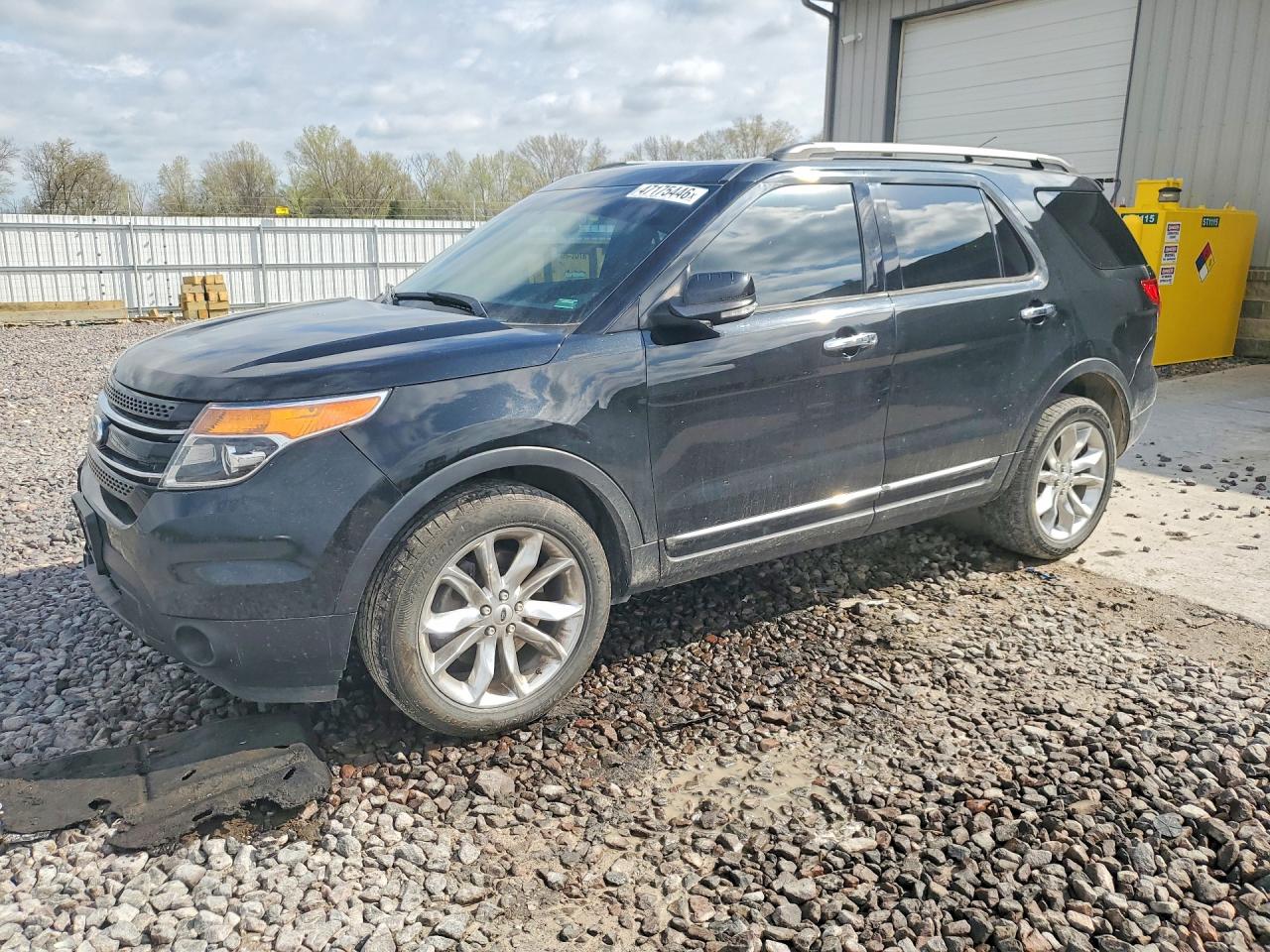 2015 Ford Explorer Limited, VIN 1FM5K8F83FGA15289 — Front end