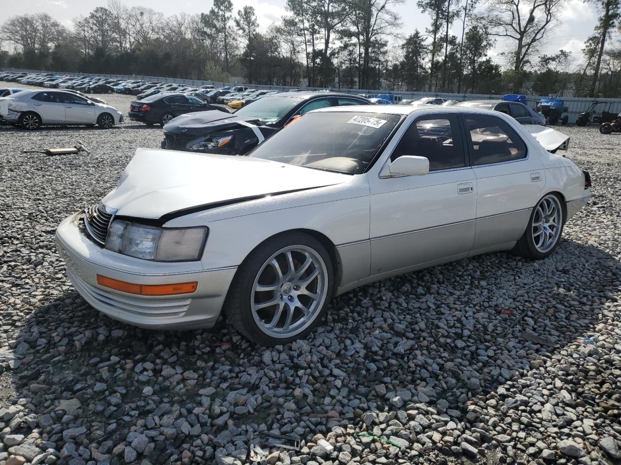 1993 Lexus LS 400, VIN JT8UF11E2P0159255 — Перед