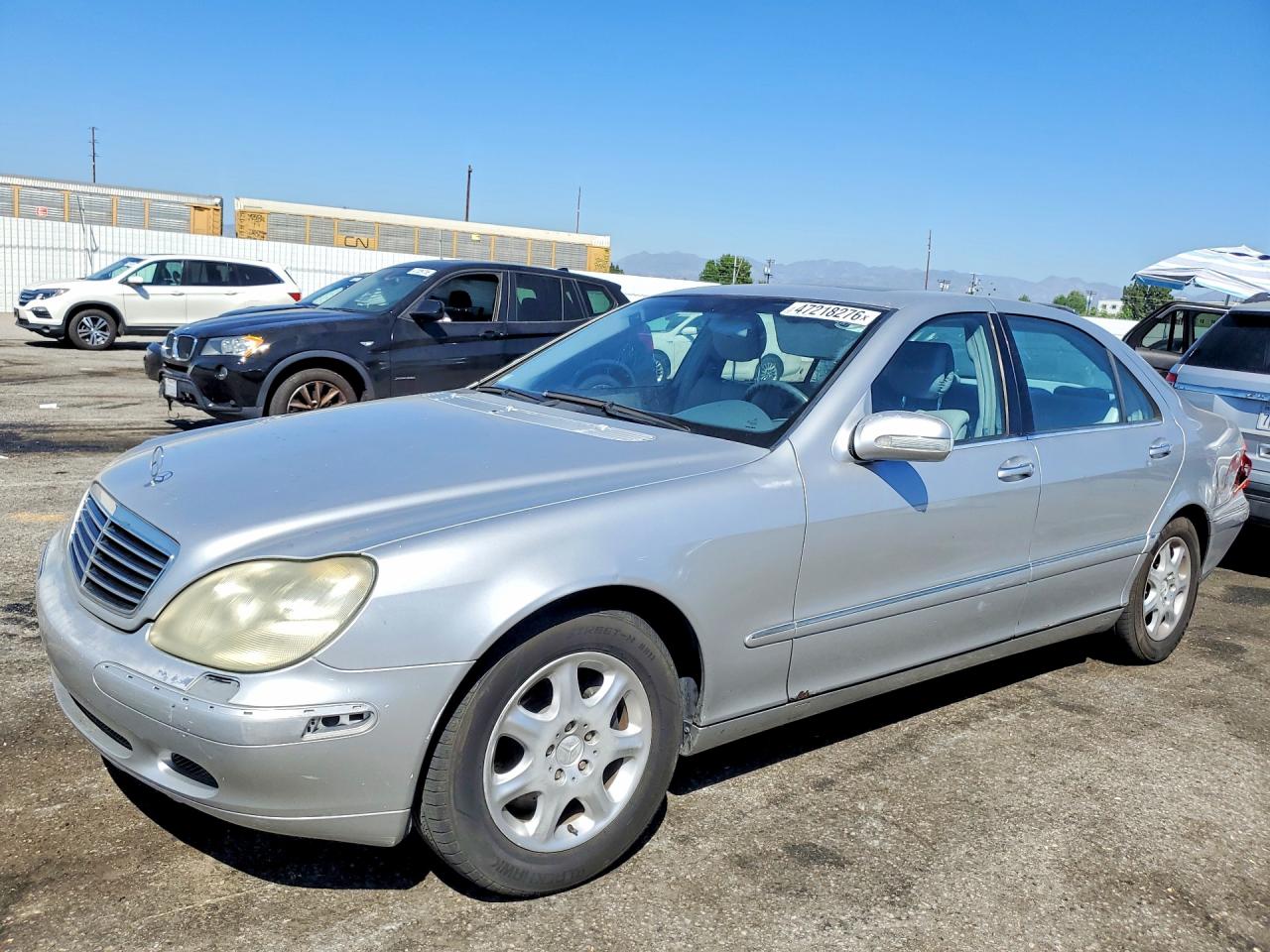 2000 Mercedes-Benz S 320/430/500, VIN WDBNG75J3YA119144 — Rear end