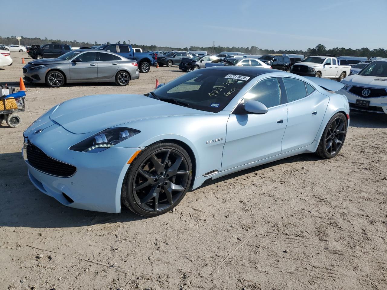 2018 Karma Revero, VIN 50GK41SA7JA000293 — Front end
