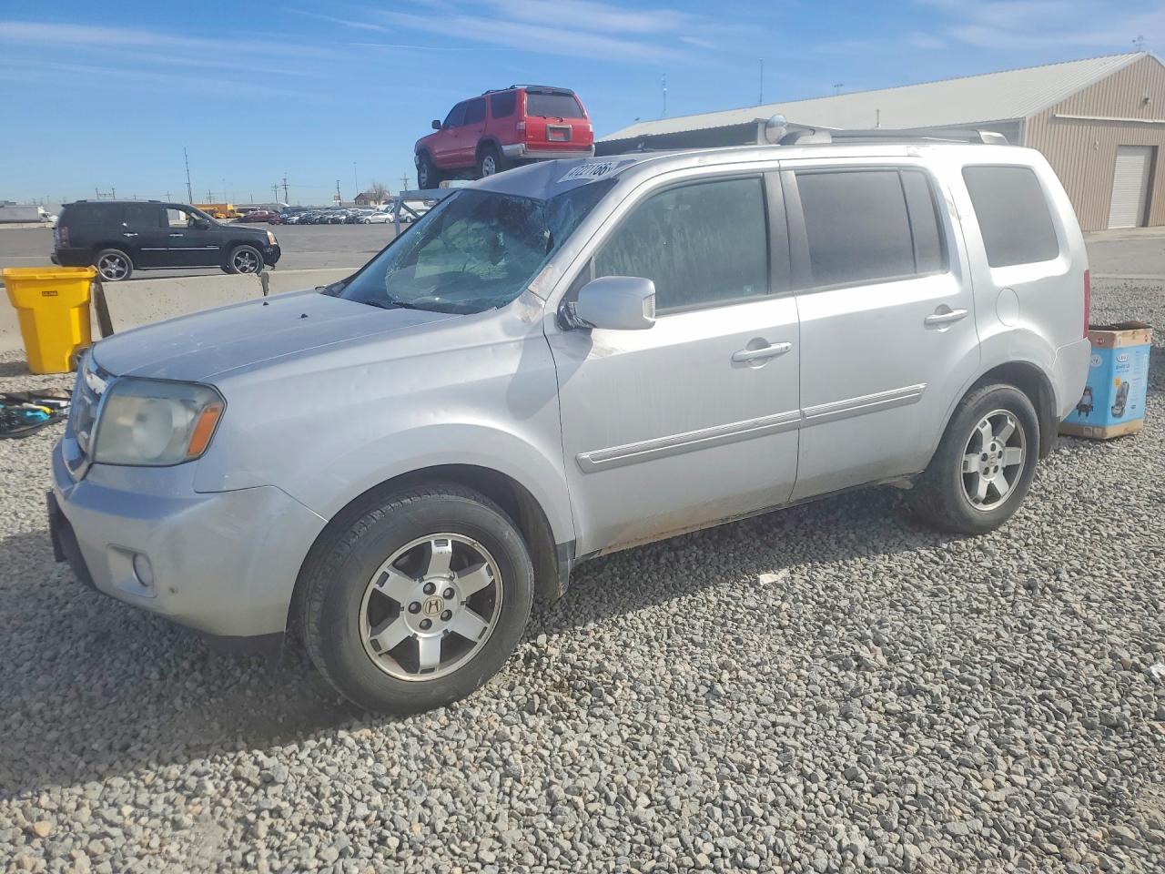 2010 Honda Pilot Touring, VIN 5FNYF4H98AB029843 — Крыша