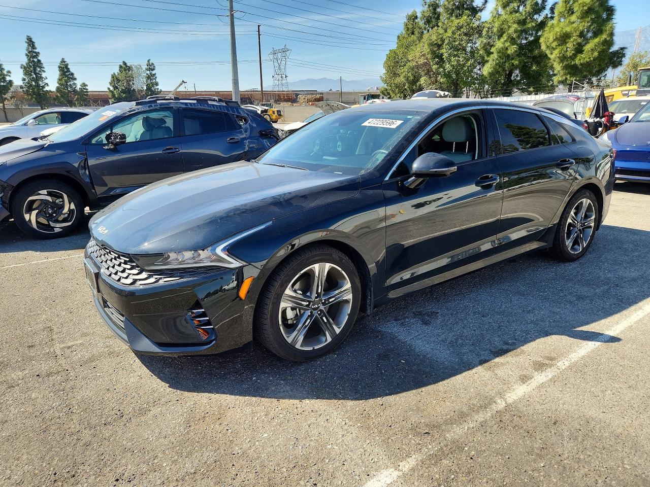 2022 Kia K5 EX, VIN 5XXG34J25NG085307 — Side