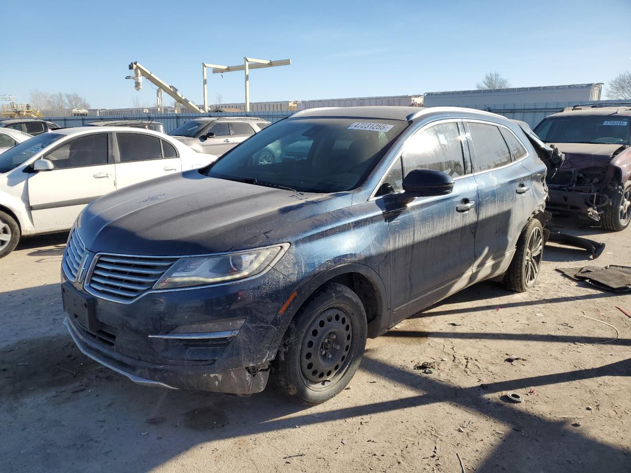 2017 Lincoln MKC Reserve, VIN 5LMTJ3DH7HUL50136 — Rear end