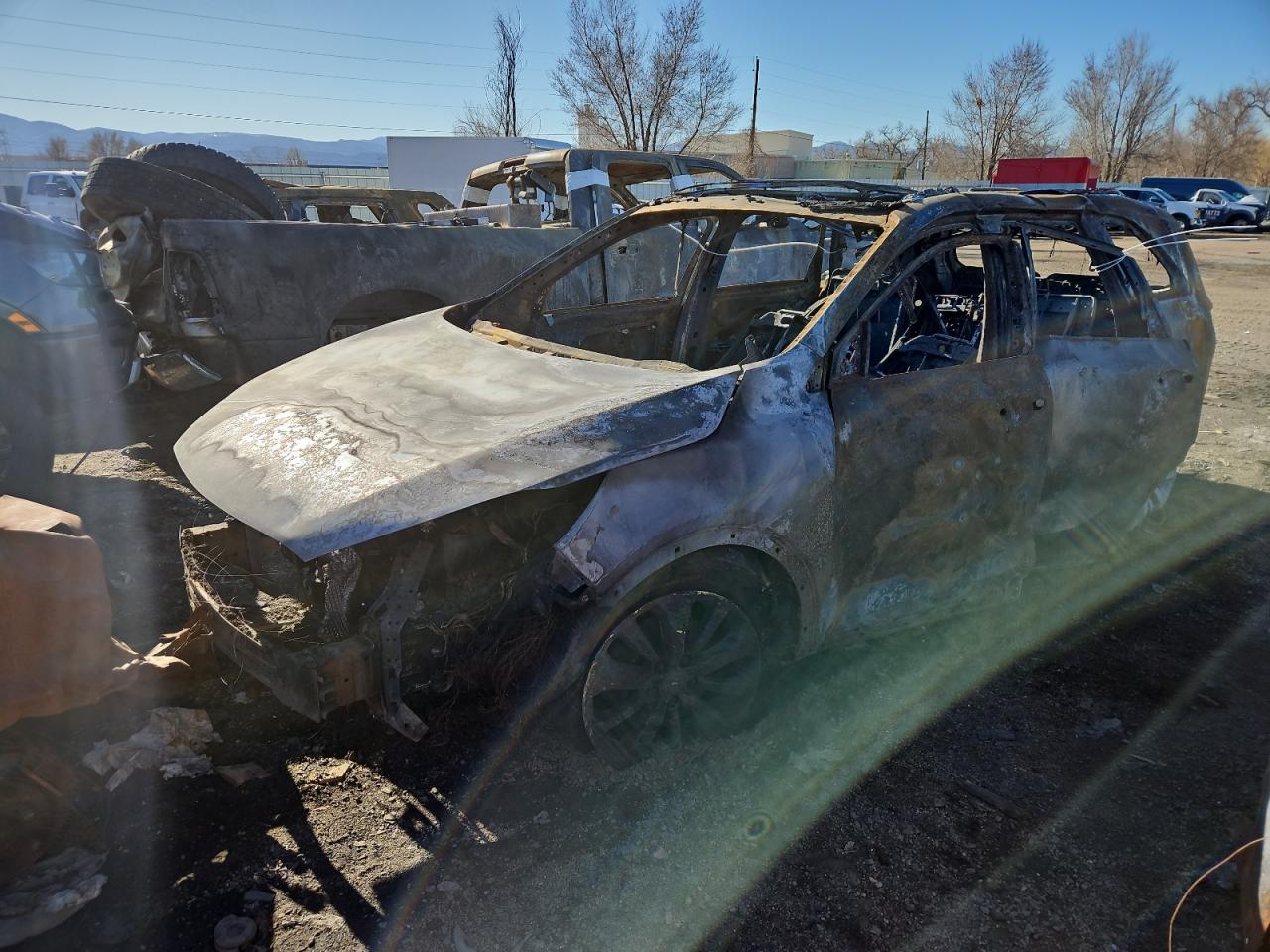 2016 Kia Sorento EX, VIN 5XYPHDA57GG158705 — Burn