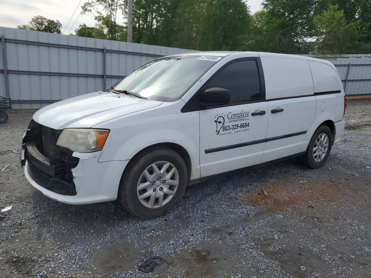 2014 Ram Cargo Van Tradesman, VIN 2C4JRGAG5ER401801 — Front end