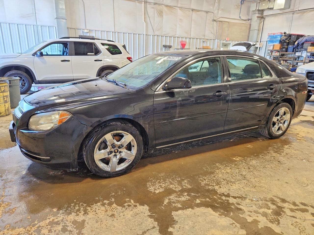 2010 Chevrolet Malibu 1LT, VIN 1G1ZC5EB3A4155067 — Side