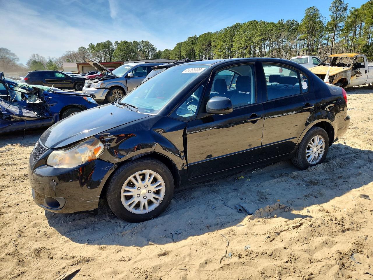 2013 Suzuki SX4 LE, VIN JS2YC5A39D6101109 — Front end