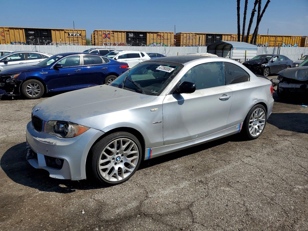 2011 BMW 1 Series 128i, VIN WBAUP7C5XBVK78341 — Front end