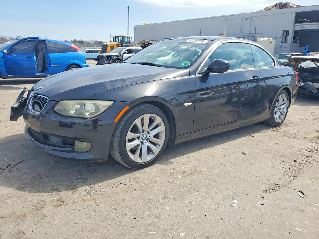 2011 BMW 3 Series 328i, VIN WBADW7C56BE543758 — Front end