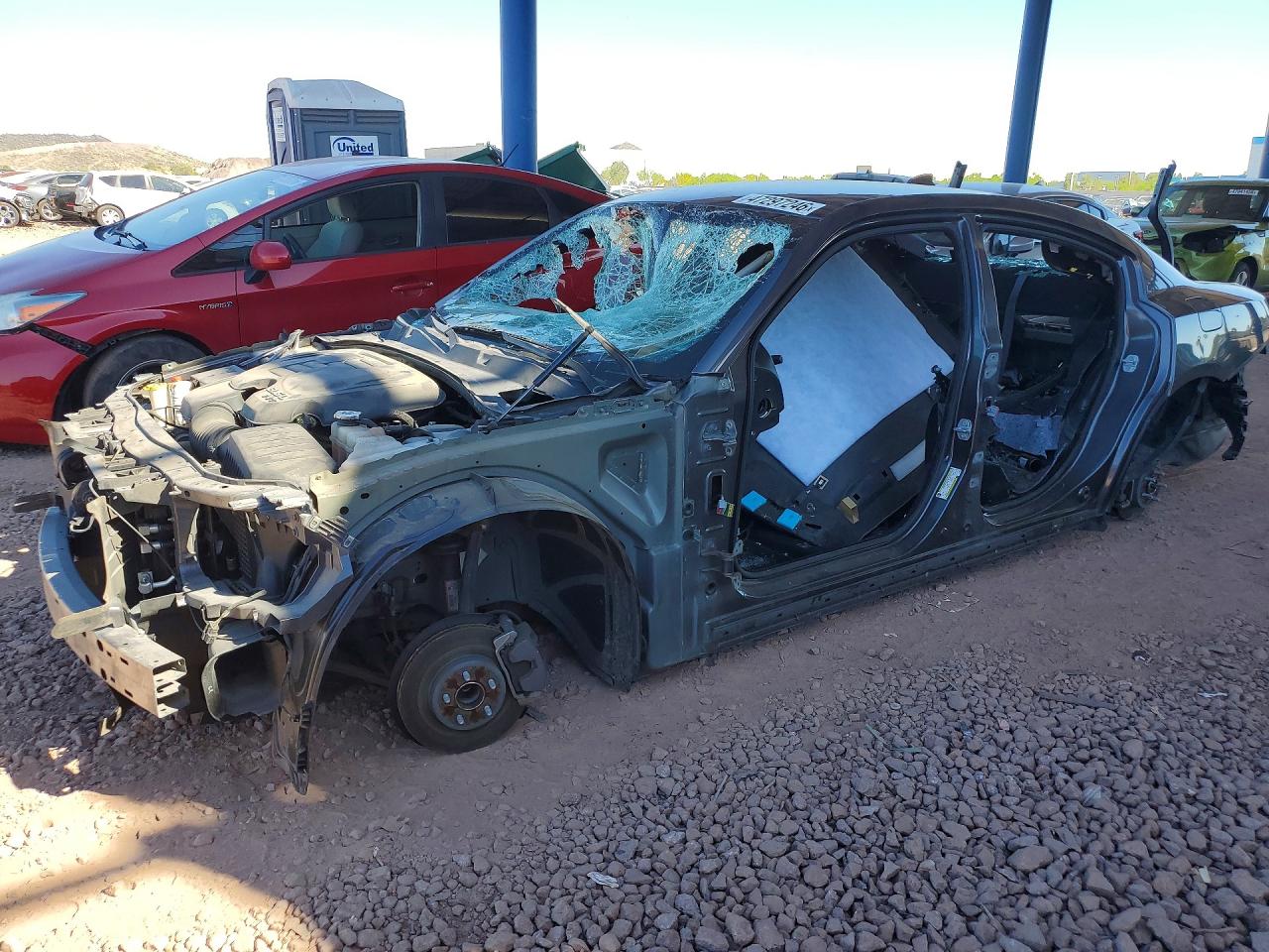 2020 Dodge Charger SXT, VIN 2C3CDXBG3LH138365 — Stripped