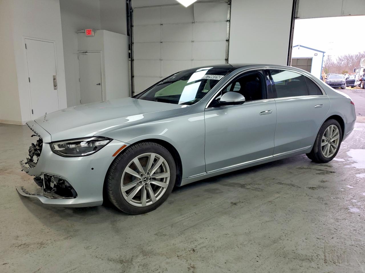 2025 Mercedes-Benz S 500, VIN W1K6G6DB9SA330243 — Front end