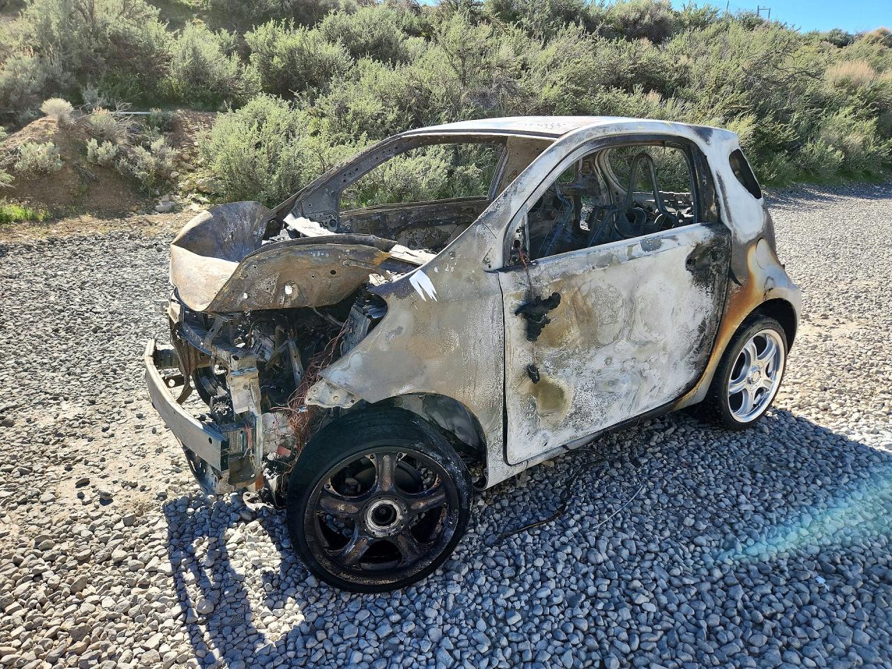 2014 Scion iQ 10 Series, VIN JTNJJXB09EJ029811 — Burn