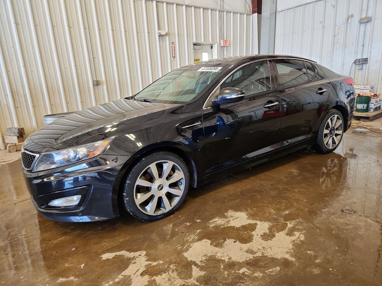 2012 Kia Optima SX, VIN 5XXGR4A63CG031535 — Undercarriage