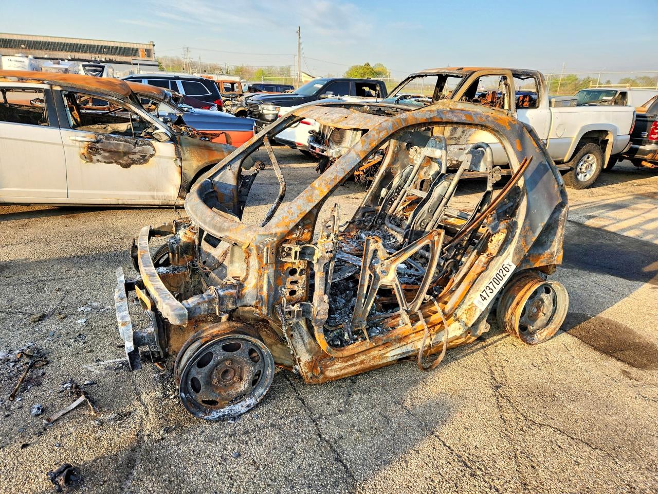 2012 Smart fortwo Pure, VIN WMEEJ3BA1CK568407 — Burn