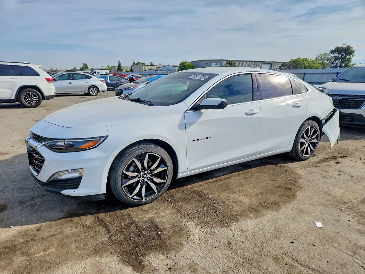 2022 Chevrolet Malibu RS, VIN 1G1ZG5ST0NF109420 — Зад