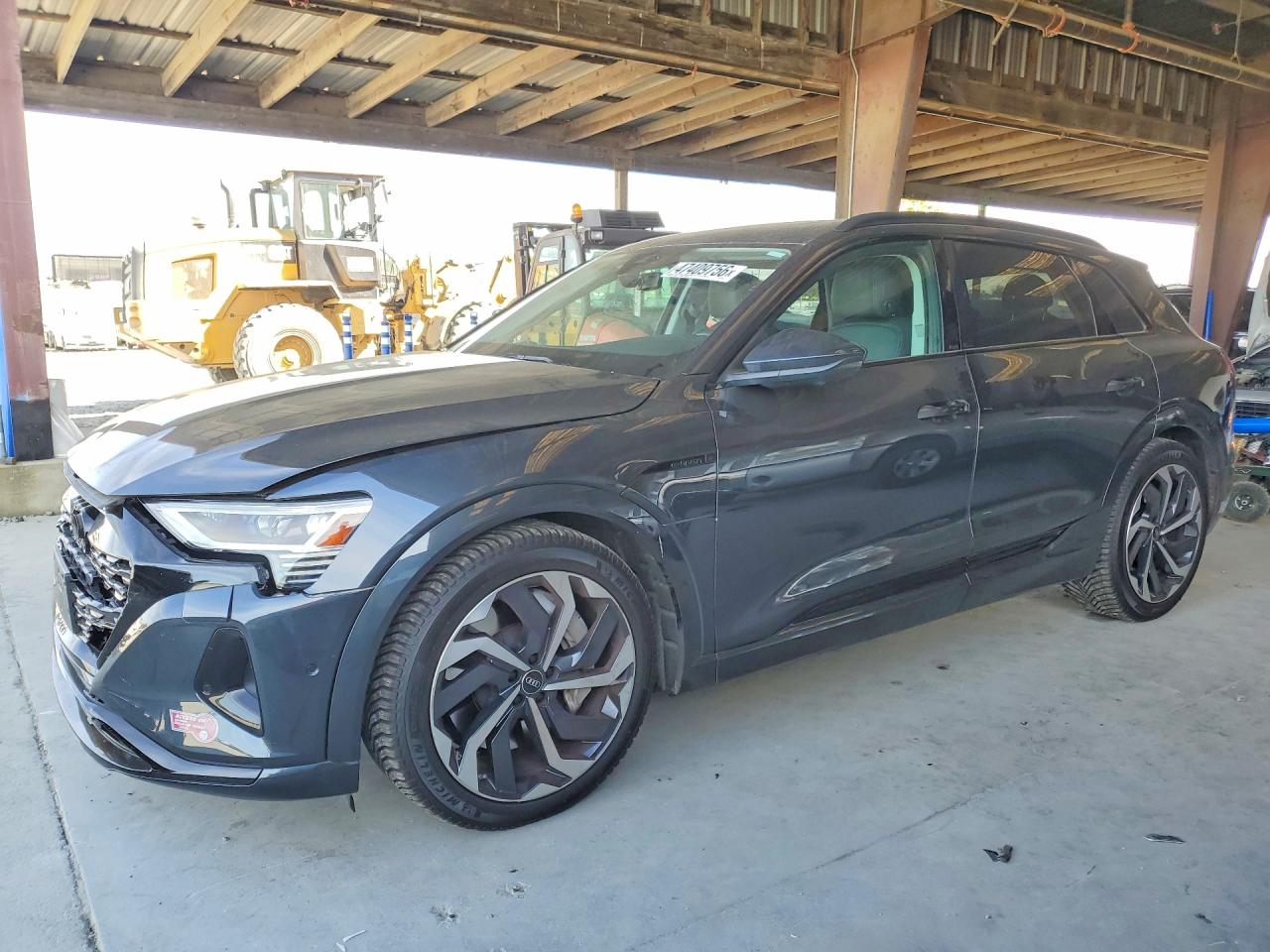 2024 Audi Q8 e-tron Premium Plus, VIN WA15AAGE1RB045535 — Front end