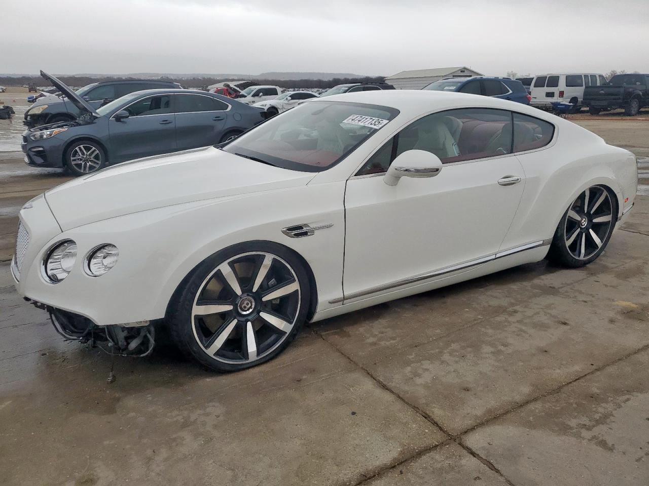 2017 Bentley Continental GT, VIN SCBFT7ZA4HC063556 — Front end