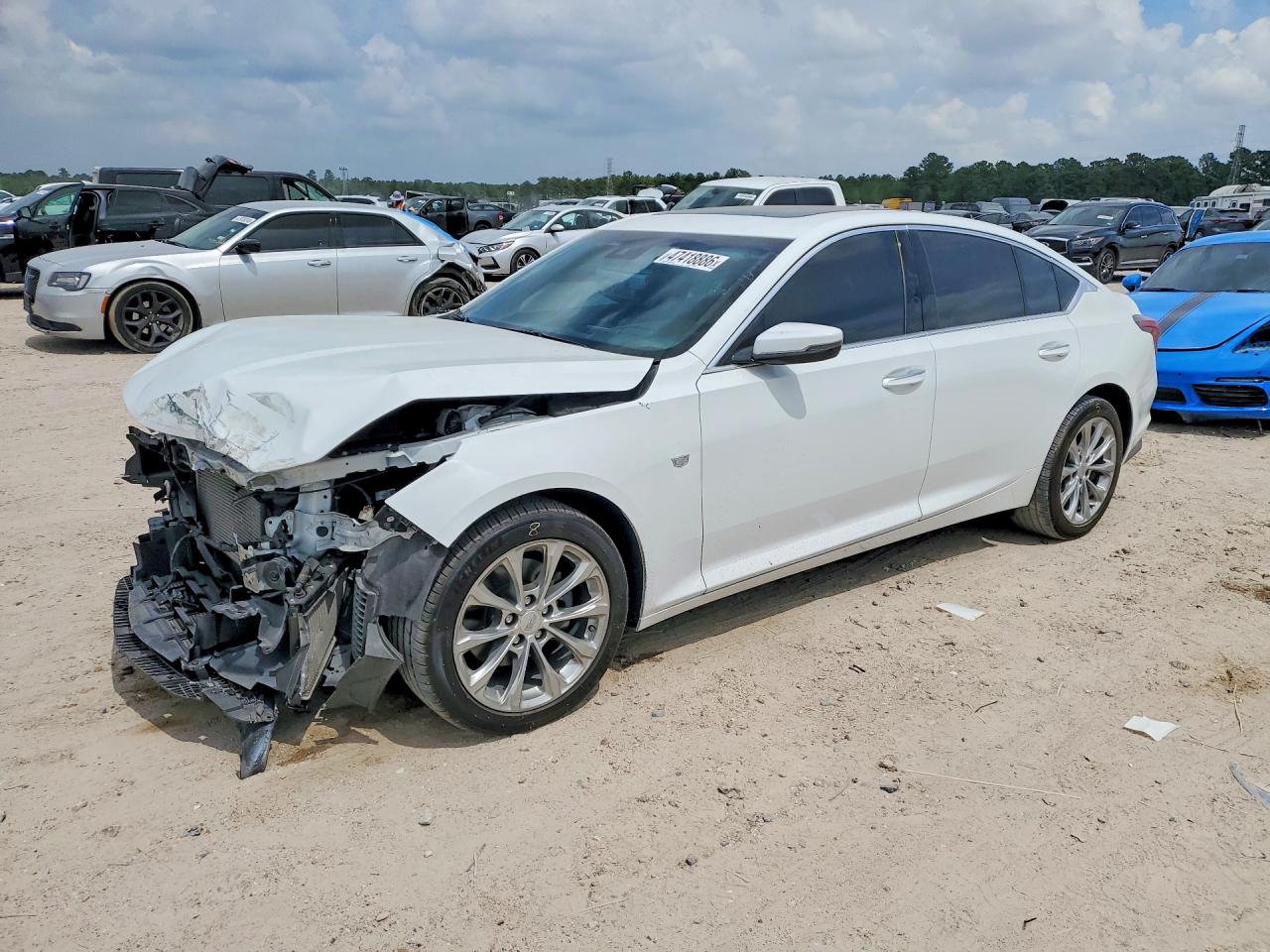 2022 Cadillac CT5 Premium Luxury, VIN 1G6DT5RW7N0120224 — Front end