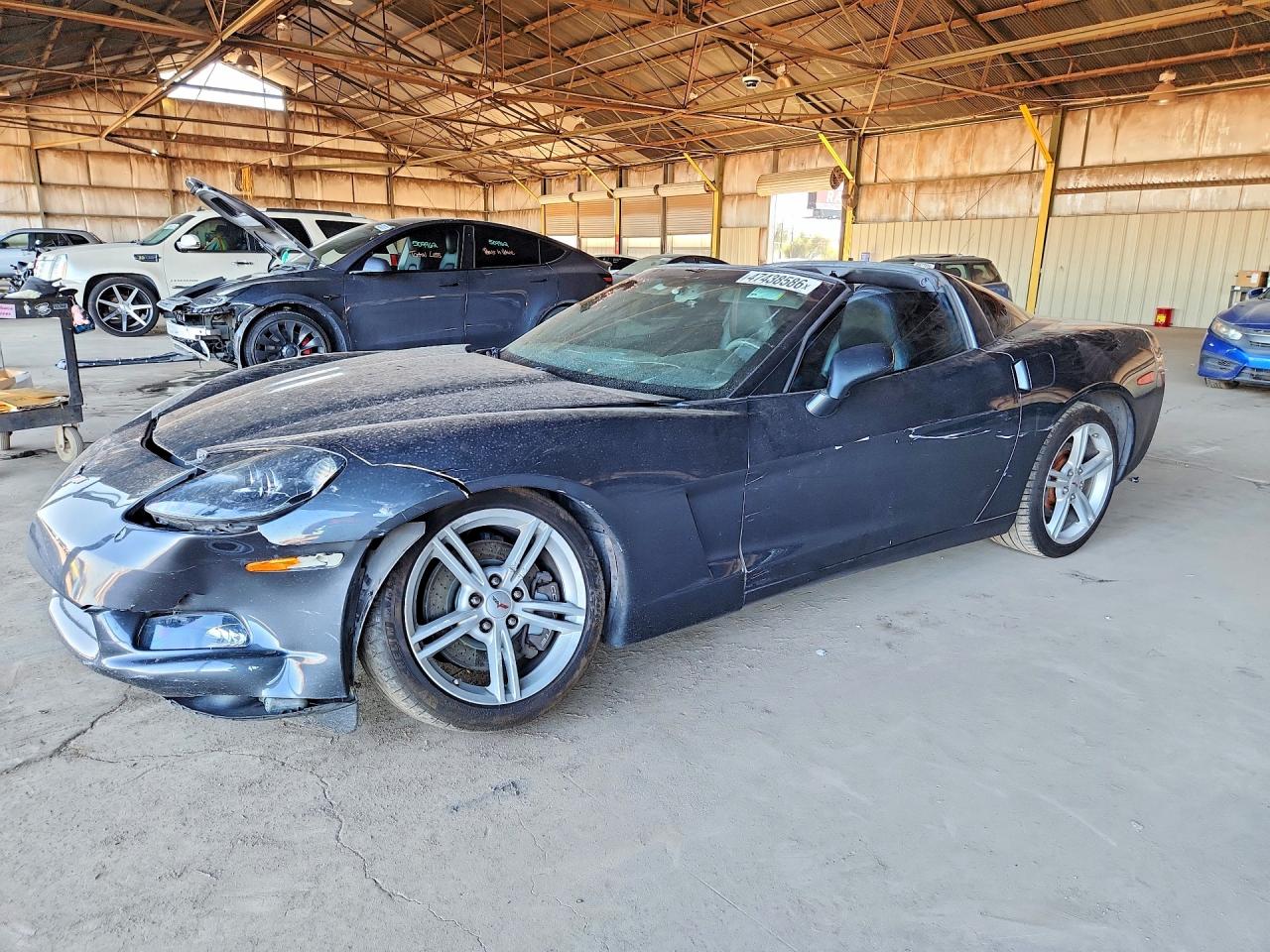 2010 Chevrolet Corvette 1LT, VIN 1G1YE2DW4A5101909 — Front end