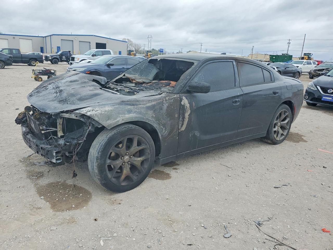 2016 Dodge Charger SXT, VIN 2C3CDXHG0GH188119 — Engine fire