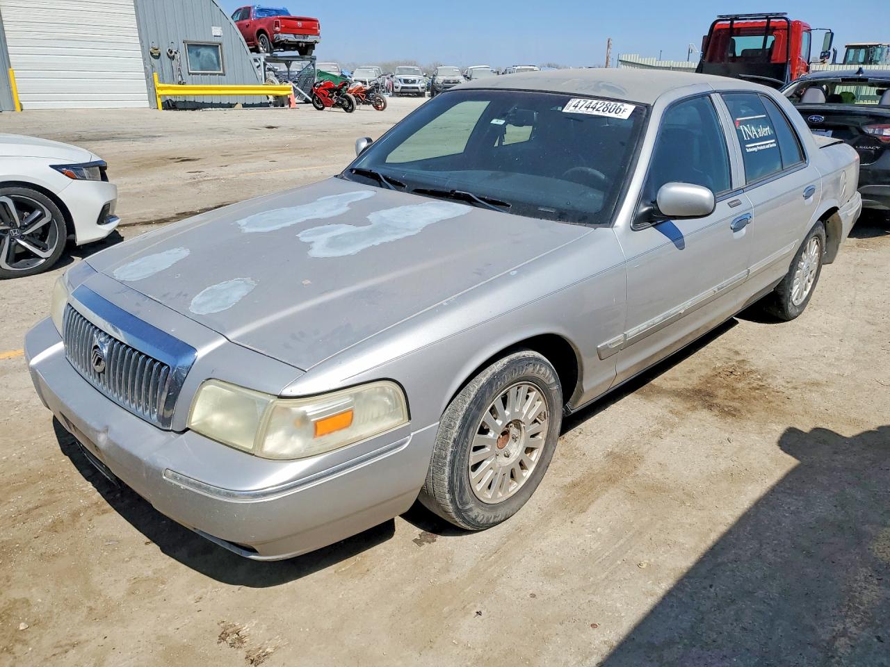 2006 Mercury Grand Marquis LS Premium, VIN 2MEFM75V96X646254 — Зад