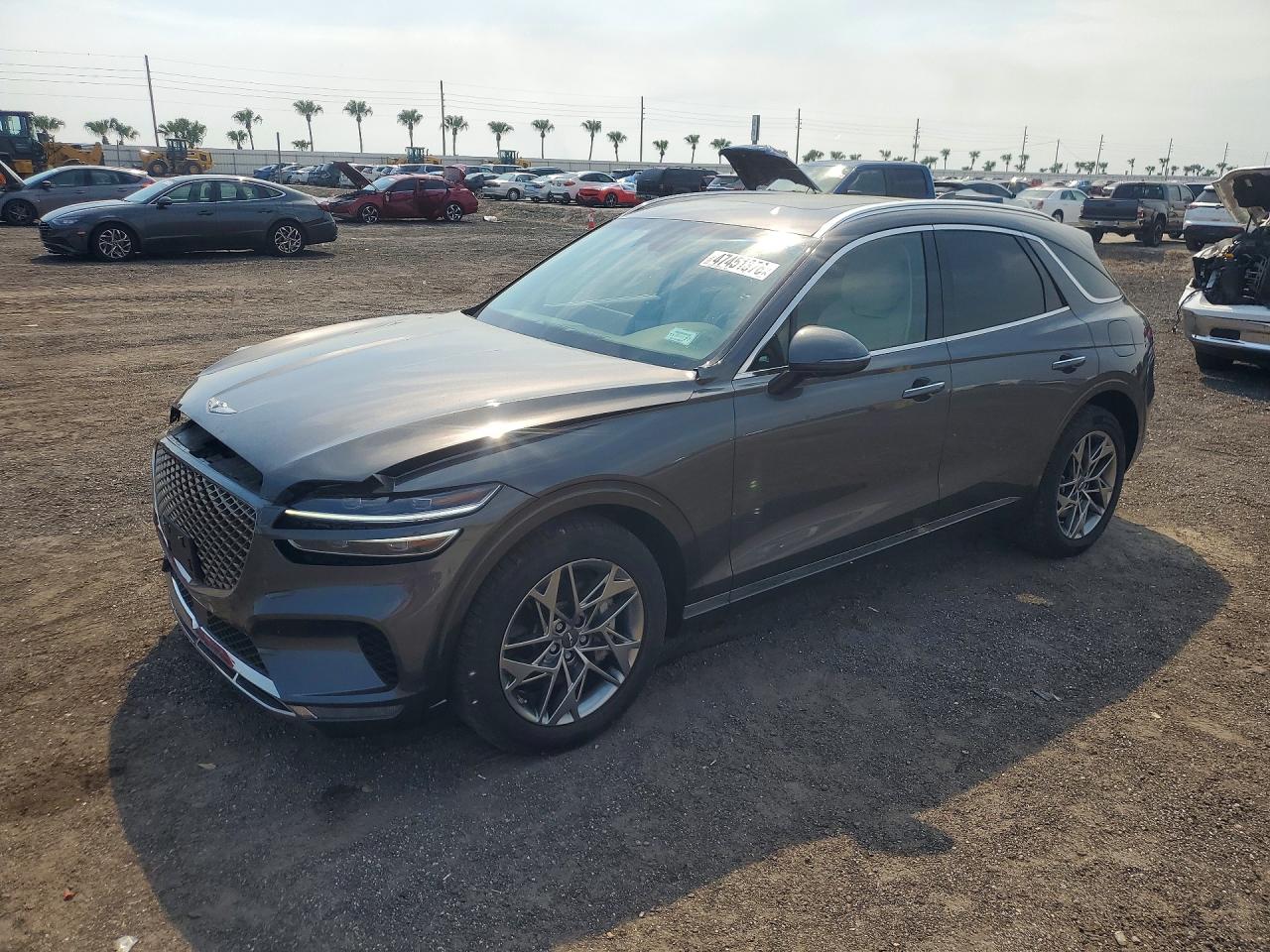2024 Genesis GV70 2.5T, VIN 5NMMADTB8RH008346 — Front end