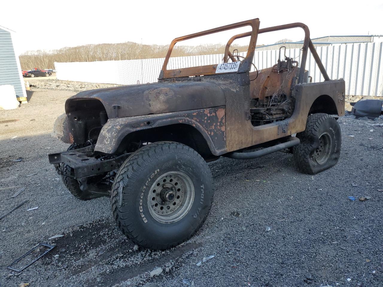 1981 Jeep CJ, VIN K9F93AC8183489300 — Пожар