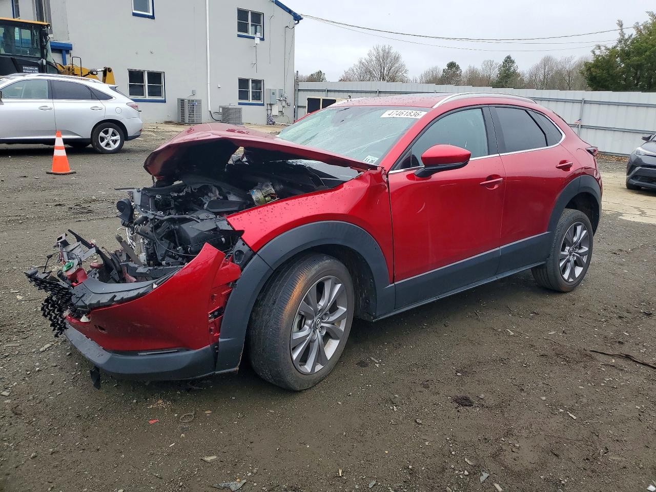 2021 Mazda CX-30 Premium, VIN 3MVDMBDL4MM314127 — Front end